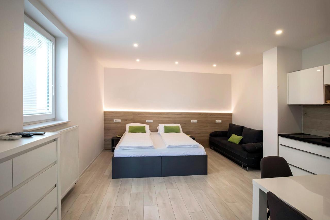 Apartments Vila Apolonia Ljubljana Eksteriør bilde